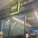 킨텍스역 주변 애견동반식당 추천| GIFC몰 와썹비 수제버거 맛집 후기
