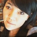 꽃과 바늘과 실타래 이미지