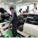 행복한 자동차 정비 이미지