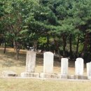 인천향교 앞 비석군 이미지