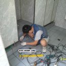 정직한주유소 화장실 이미지