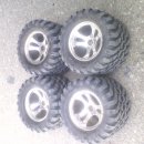 몬스터타이어 이미지