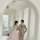 섬스튜디오 촬영 후기 - 실내 아치 문 배경