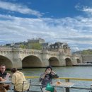 바다나라민박 | L’amour, les baquettes, Paris