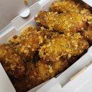 교촌 신메뉴 솔직후기♡ 교촌옥수수 치킨을 국물맵떡에 딱 찍어서 ~~~