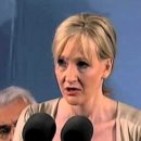 J.K. Rowling Speaks at Harvard Commencement 이미지