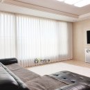 햇살품은 창 이미지