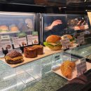 동대로R | [스타벅스 장충라운지점R] 60년 재벌가 대저택을 개조한 이색 스타벅스 후기(주차)