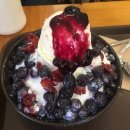 어버이날 카네이션코사지 달아드렸어요 :)