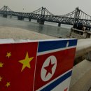 북한을 위협하는 중국과 러시아의 국경지대 군대 재배치 이미지