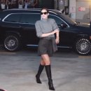 글로벌 아이웨어 레이밴 팝업스토어 참석한 제니(영상 추가) 이미지