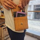 가죽소품 | 공방에서 만든 지플립 핸드폰 가방, 매일 들고 싶어지는 수제 가죽 소품