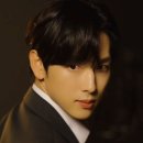 흑백으로 봐도 잘생김 돋보이는 임시완 RISE ETF 광고 비주얼 이미지