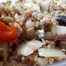 33일 차 ~~~ 양파 넉넉히 현미밥은 적게 작은 멸치 조금 넣은 볶음밥 즐겨요.( 기름사용전혀 않음 ) 이미지