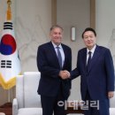 尹, 폼페이오 비공개 접견…“북핵문제·한반도 안보 논의” 이미지