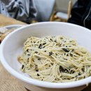 들기름 간장 국수 이미지