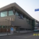 당정역 2번 출구 앞 버스정류소 이미지