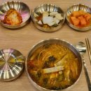 육전국밥천호역점