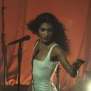 Olivia Dean - Nice To Each Other (Live from Shepherds Bush Empire) 이미지