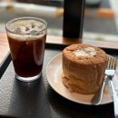 칠곡경북대병원정문 건너 버스정류장 | 일상 포토덤프🎀