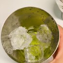 사우어(SOUR) 이미지
