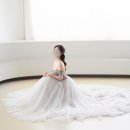 조형물1 | 하남 토탈 [플로우스튜디오]_9 신부 단독샷 명당💫 1층 조형물 ‘계란후라이씬’ 후기!