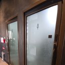 이화빌딩2층 | 서초 카페 카공 [스타벅스 서초역이화빌딩점] 자리 내부 콘센트 화장실