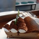 양재시민의 숲 3번출구 | 양재시민의숲카페 추천 | 꾸덕 바스크 치즈케이크 성지 오와케이크 솔직 후기