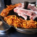 복돼지솥뚜껑생삼겹살 이미지