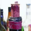 와인고르는법, 코르크로 품질 확인…(엄경자의 와인노트) 이미지