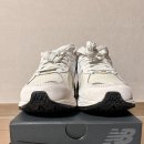 뉴발란스AK 이미지