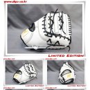 화이트 앤 블랙 이미지