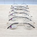 훼미리안경 이미지