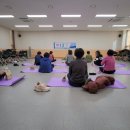 싱잉볼 힐링요가 A | [공공기관 출강] 창원치매안심센터 치매예방 힐링요가 &amp; 싱잉볼 명상 진행 후기
