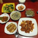 산들애찬 저염식 밑반찬으로 거하게 한상 차렸네요~ ^^