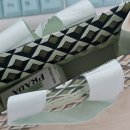 프라다 | 프라다 립밤 블루 웜톤 후기 남자친구 선물 비추 스몰럭셔리