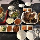 화덕에구운쑈유족발 이미지