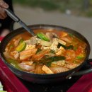 봉봉포차 | 용인 수지 야장 감성 넘치는 봉봉회마차 내돈내산 후기 - 문어숙회, 두부전골