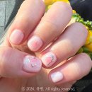반디(주)대전지점 | 인천 송도 네일샵 반디인하우스 송도점에서 받은 짧은 손톱 봄네일