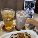 럽잇.럽잇 | 🌷둔곡동 럽잇커피 n번째 방문 후기🌷 크루키부터 크림스펀치까지, 역시 믿고 가는 감성카페 💛 언니돈산 후기