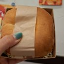 덤브치킨경산 - 경산시 백자로10길 3-11 | 경산 펜타힐즈 베이커리 샌드위치 맛집 악당베이커리