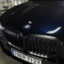 V-motors | BMW X5 xDrive 40i M Spt_7 Seater LCI_P1 (카본블랙/메리노 커피) 출고 후기 / 7인승