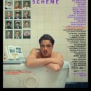 떠나는 이야기에서 돌아오는 이야기로 선회한 웨스 앤더슨 ＜페니키안 스킴＞ 리뷰 이미지