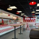 마이리틀멍 | [[ 파이브가이즈 @ 싱가포르 플라자 싱가푸라 ]]솔직 후기🩷 15가지 토핑❤️ 감튀 미쳤다💕