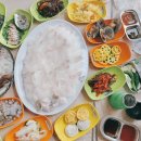 UR(화성시)-[서해로]-상-1 | 화성 궁평항 수산시장 광어회 가격 스끼다시 구성 상차림 반려견 동반 식당