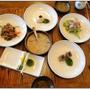 약초와 효소, 버섯가루로만 맛을 내는 사찰음식전문점(경북 김천`바루`) 이미지