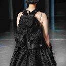 반센 인터내셔널 이미지