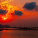 숲속의 계곡 이미지