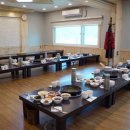 둠지능이버섯백숙 이미지