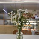 레스트리움 | 군자역 디저트 카페 윤숲 제철 과일 케이크 맛집 스초생 내돈내산